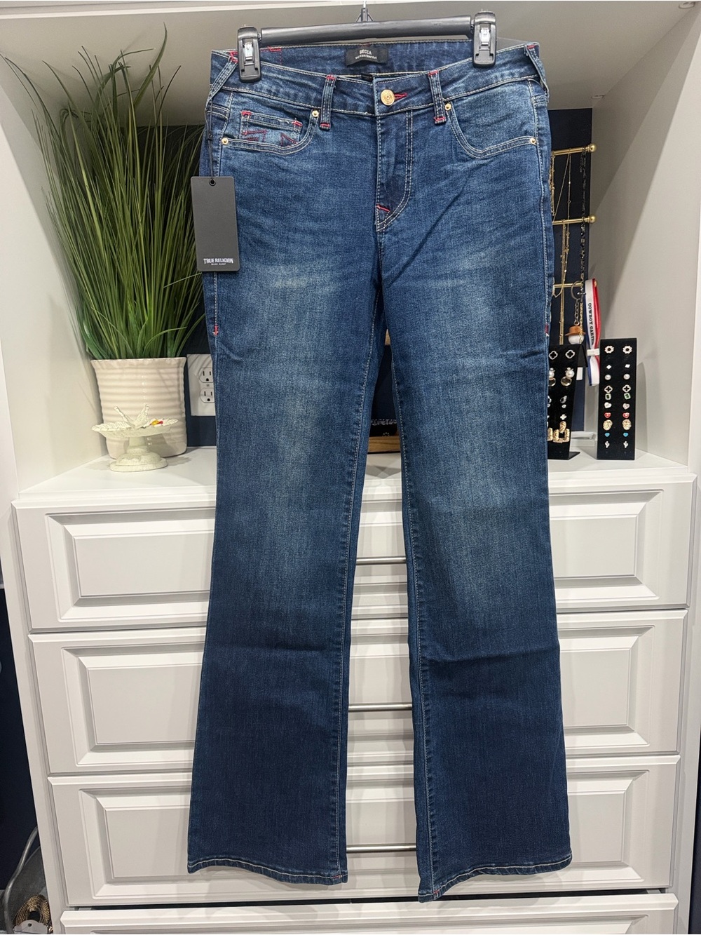 NWT True Religion Becca Super T Bootcut Jeans 28 Red Stitch Dark Wash